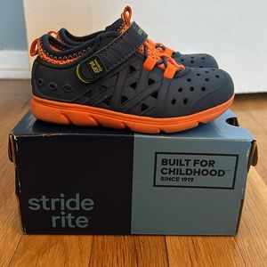 Stride Rite Made 2 Play Phibian